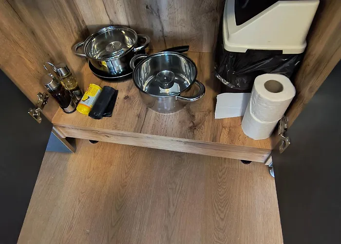 Slavi Exselsior, Sunny 3* סאני ביץ'