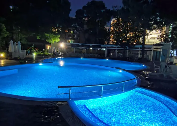 Slavi Exselsior, Sunny Apartament